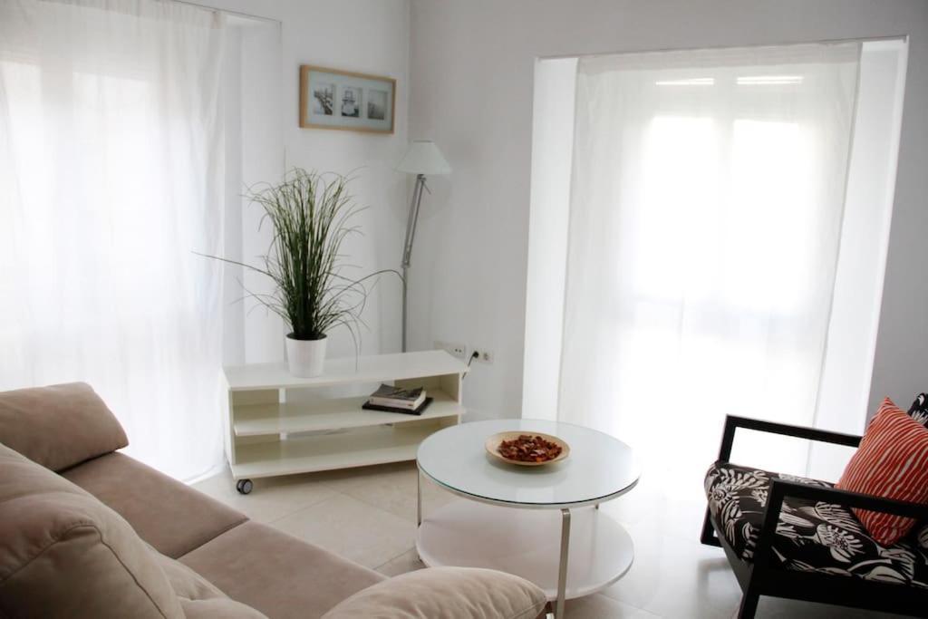 Cosy Apartment / Literally At The Foot Of Alhambra Grenada Zewnętrze zdjęcie